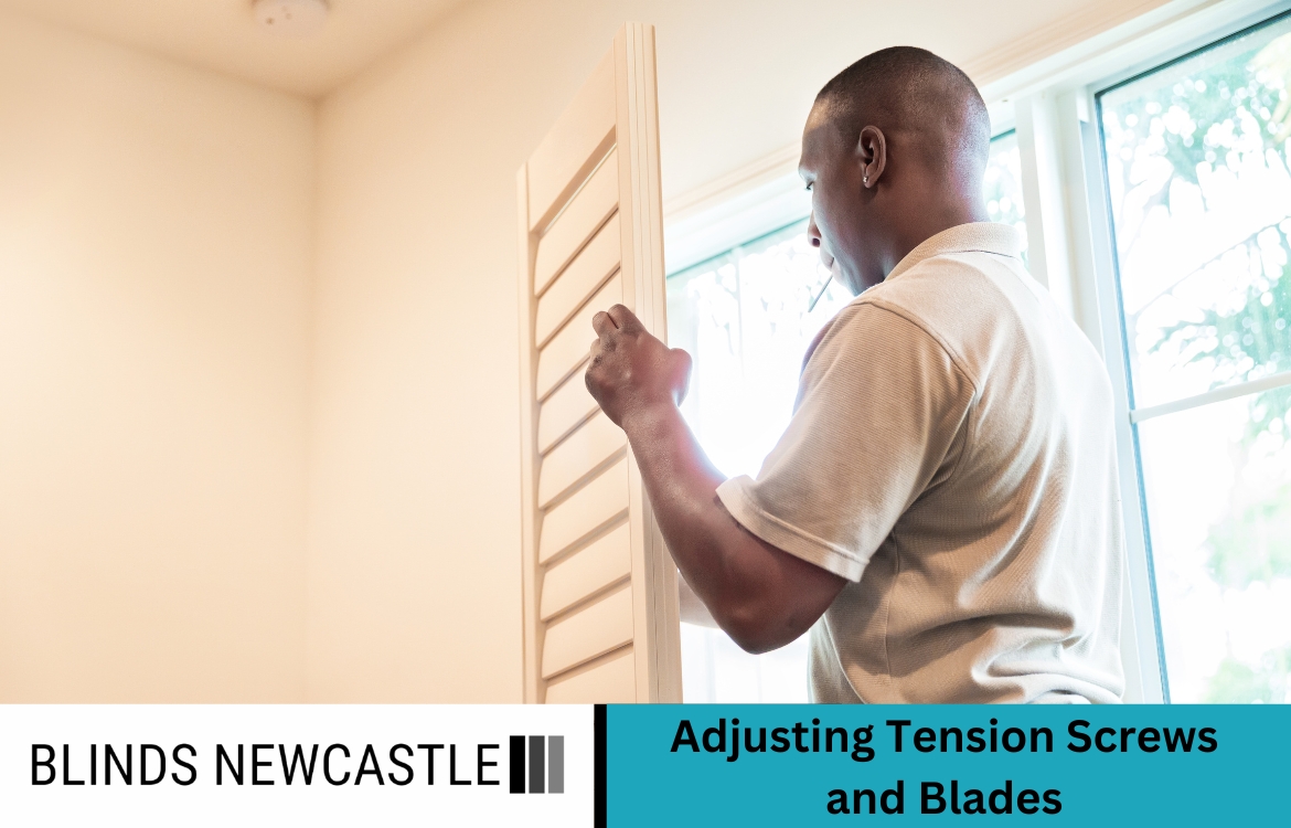 Adjusting Tension Screws and Blades
